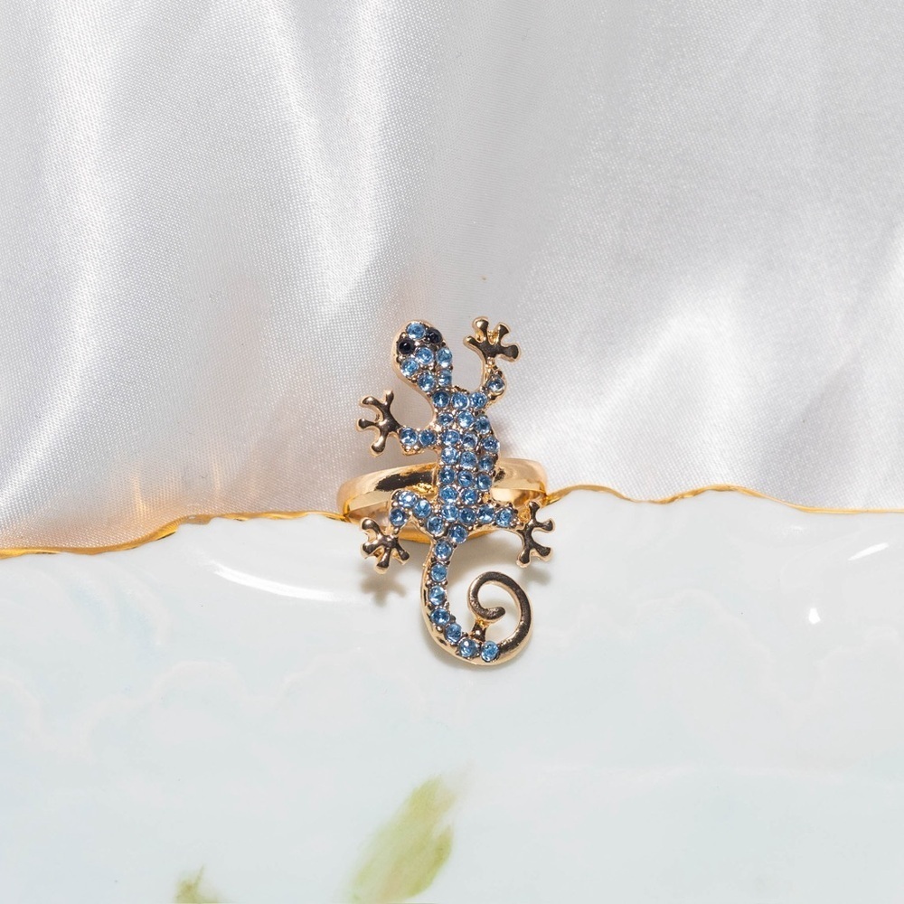 ✨Modcloth Leia Blue Rhinestone Lizard Ring - Picture 7 of 11